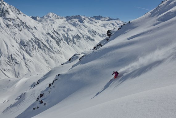 Freeriding at Gemsstock.