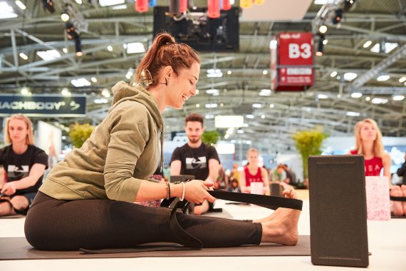 Blackroll meets Yoga with Sinah Diepold,Claudio Trento and the Basefive-Team at ISPO Munich 2021