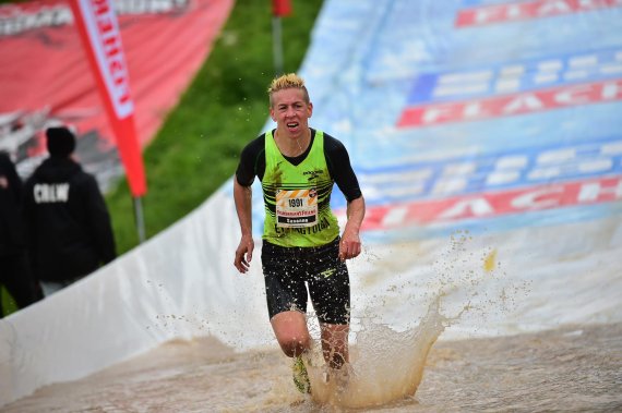 Susanne Kraus startet beim World's Toughest Mudder 2016.