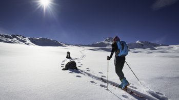 Skitourengehen verbindet auf einzigartige Weise Naturerlebnis und Sport.