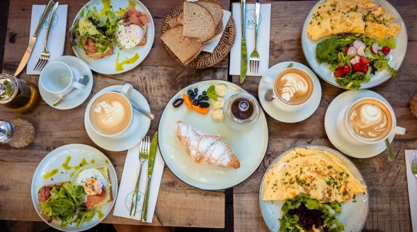 Die Vielfalt des gesunden Frühstücks.